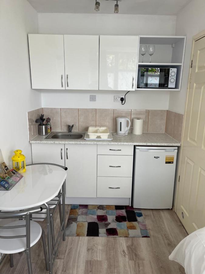 Studio Flat Fully Equipped Apartment Croydon Ngoại thất bức ảnh